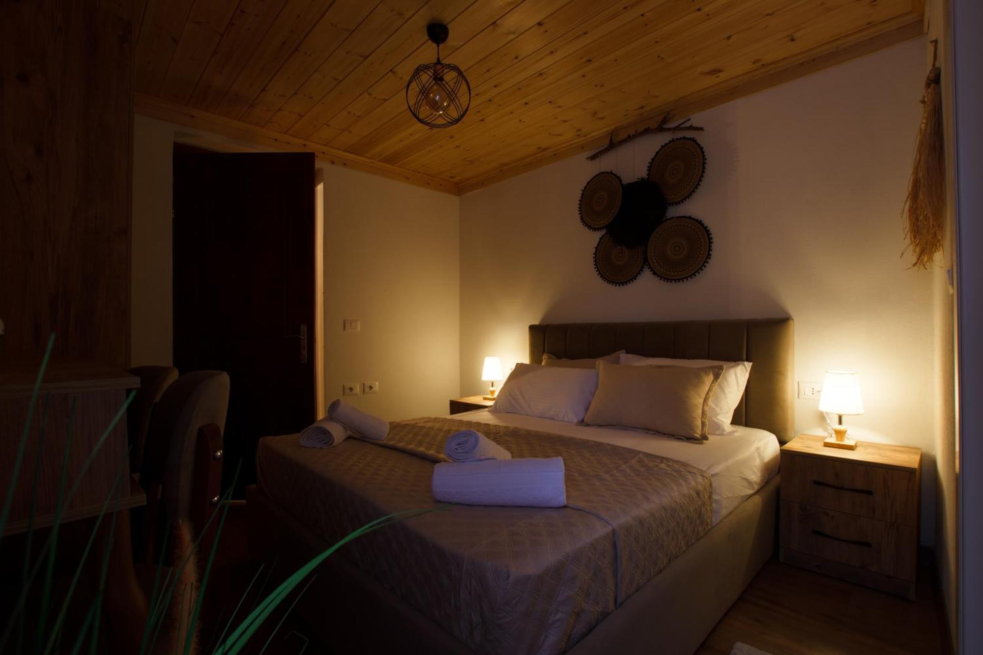 Guva Guest House Gjirokaster Exterior photo